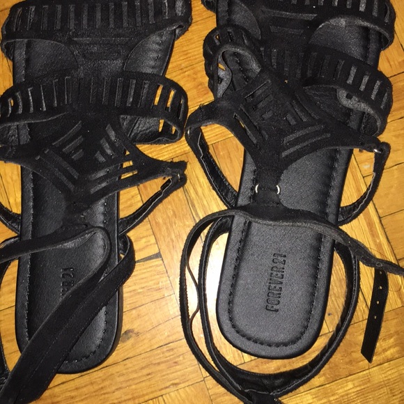 Sandals - Picture 3 of 3